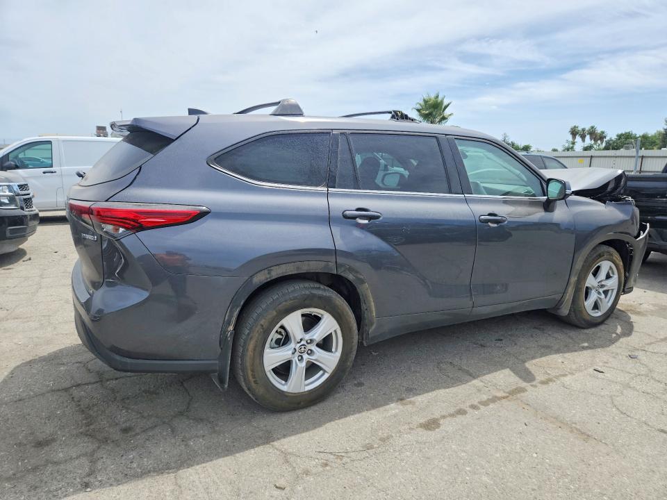 Продажа на аукционе авто 2022 Toyota Highlander, vin: 5TDBBRCH7NS550339, номер лота: 56319976