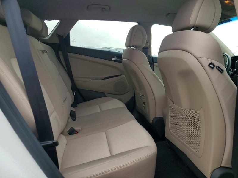 2017 Hyundai Tucson მანქანა იყიდება აუქციონზე, vin: KM8J23A48HU555439, აუქციონის ნომერი: 57611376