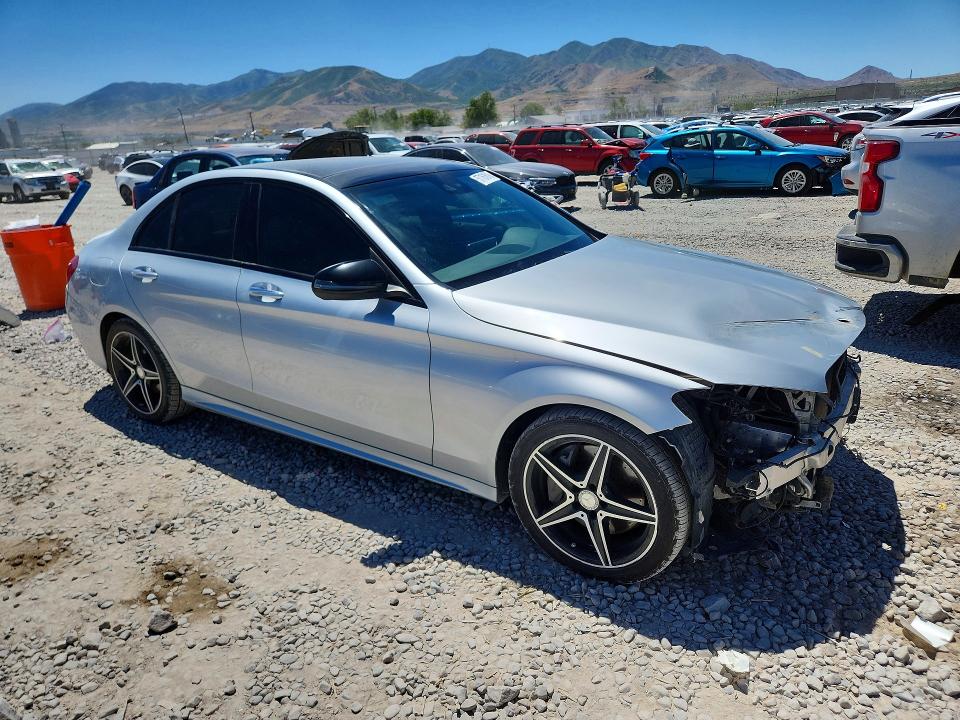 57161616 :رقم المزاد ، 55SWF4KB0GU153499 vin ، 2016 Mercedes-benz C مزاد بيع