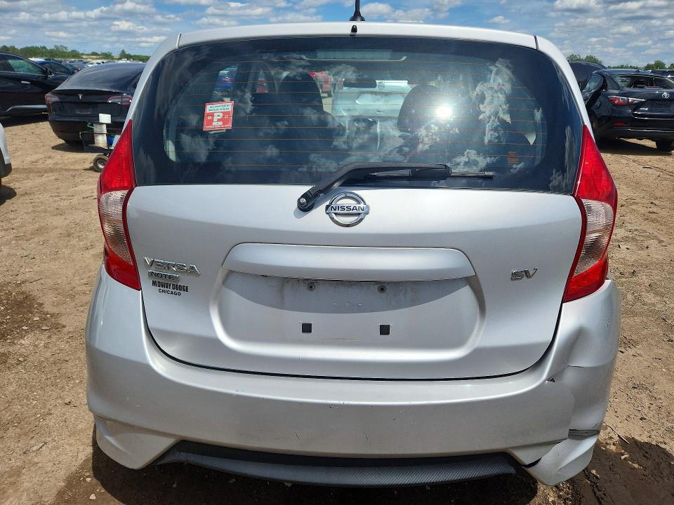 2017 Nissan Versa Note მანქანა იყიდება აუქციონზე, vin: 3N1CE2CP7HL363318, აუქციონის ნომერი: 57040526