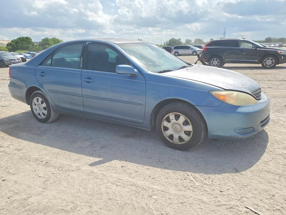 59071916 :رقم المزاد ، 4T1BE32K44U907869 vin ، 2004 Toyota Camry مزاد بيع