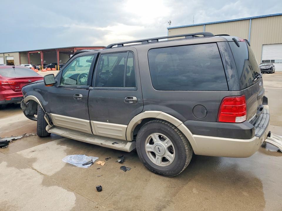 2006 Ford Expedition მანქანა იყიდება აუქციონზე, vin: 1FMFU17516LA76657, აუქციონის ნომერი: 55705586