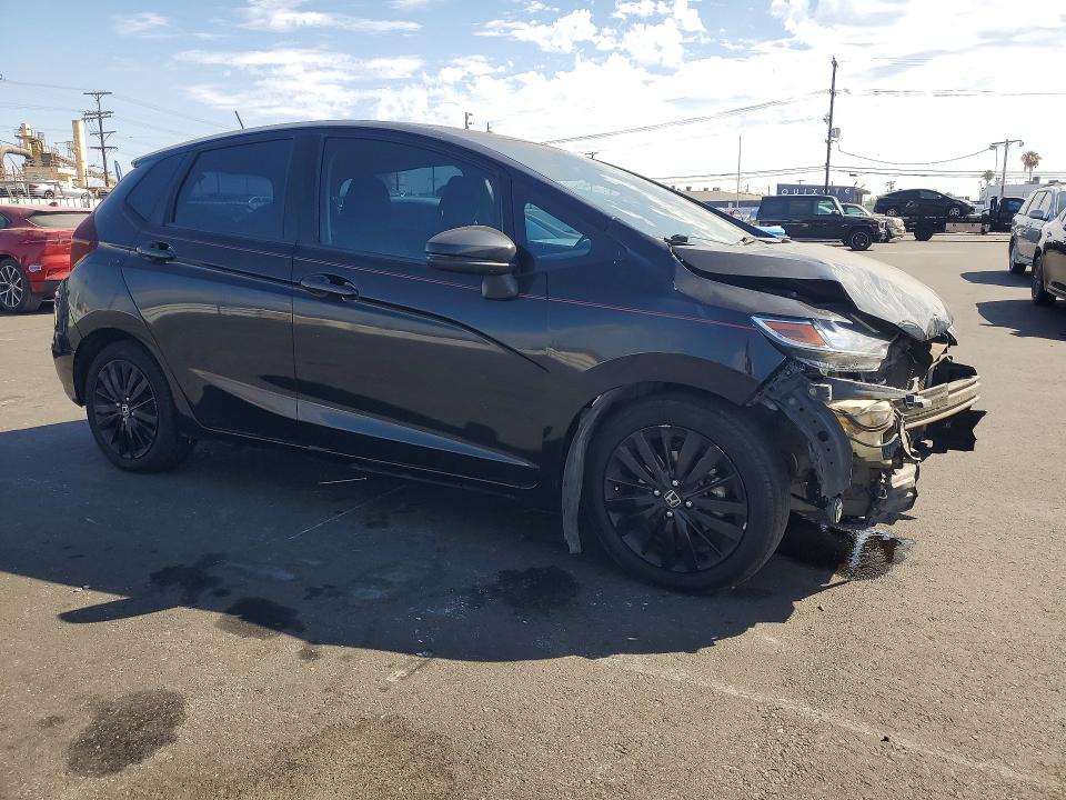 Продажа на аукционе авто 2018 Honda Fit, vin: 3HGGK5H6XJM716225, номер лота: 58221216
