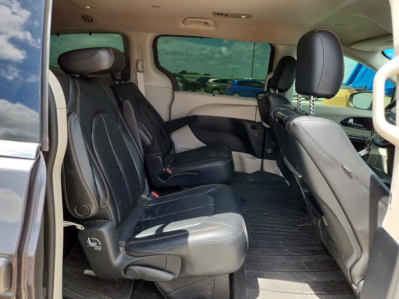 56699256 :رقم المزاد ، 2C4RC1EG4LR104396 vin ، 2020 Chrysler Pacifica مزاد بيع