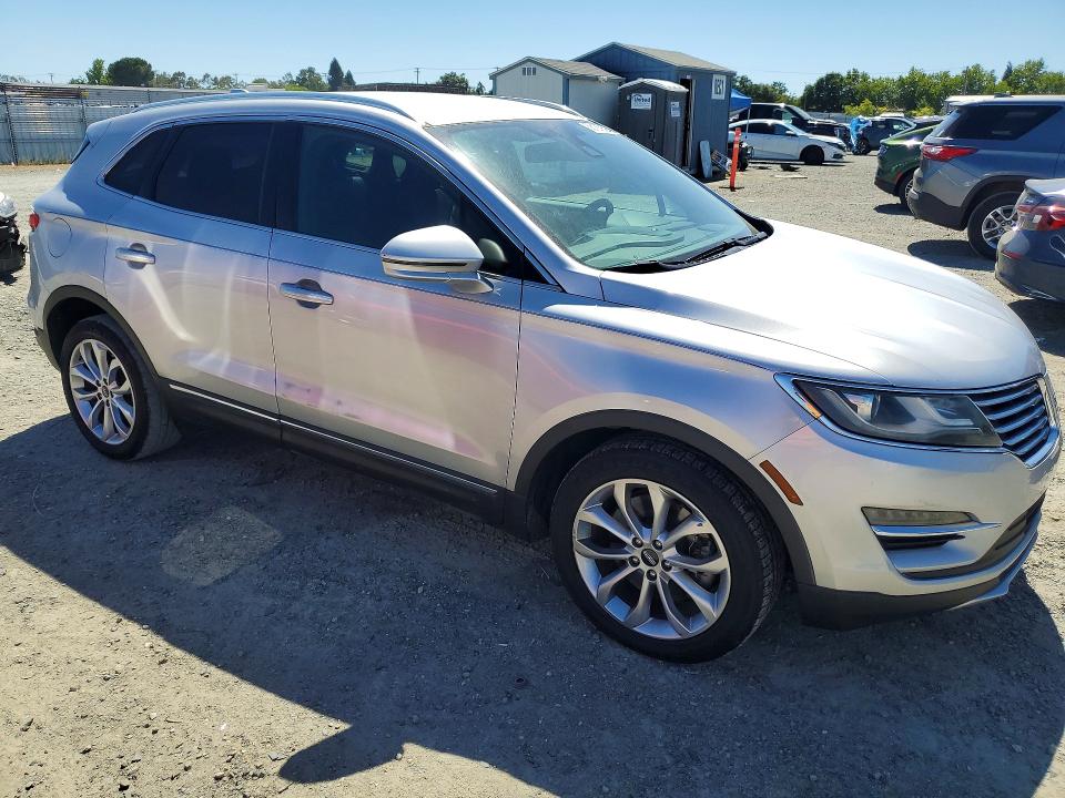 56181206 :رقم المزاد ، 5LMCJ1A93FUJ48134 vin ، 2015 Lincoln Mkc مزاد بيع