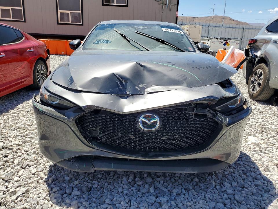 Продаж на аукціоні авто 2022 Mazda 3, vin: JM1BPALL3N1510781, номер лоту: 55711056