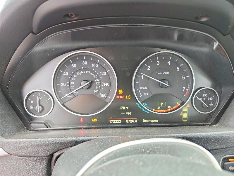 2015 Bmw 328 მანქანა იყიდება აუქციონზე, vin: WBA3B5G57FNS15325, აუქციონის ნომერი: 57441756
