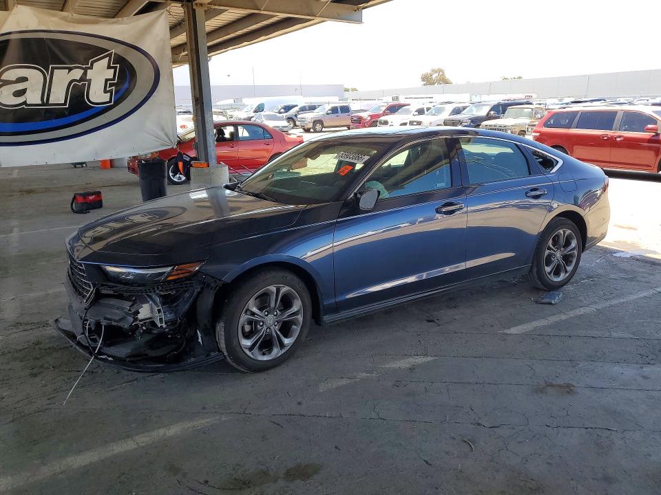 Продажа на аукционе авто 2023 Honda Accord, vin: 1HGCY1F34PA018598, номер лота: 55903066