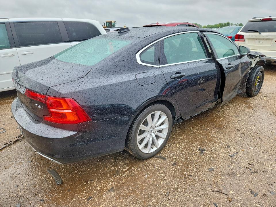 Aukcja sprzedaży 2018 Volvo S90, vin: LVY992MK9JP019782, numer aukcji: 57045256