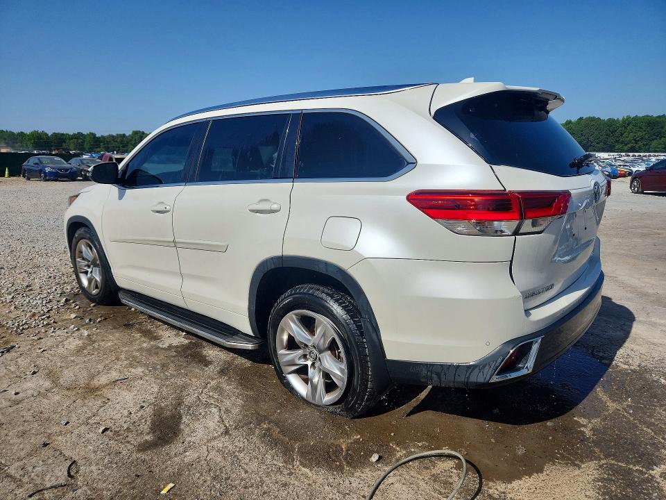 2017 Toyota Highlander მანქანა იყიდება აუქციონზე, vin: 5TDDZRFH3HS456141, აუქციონის ნომერი: 58456376