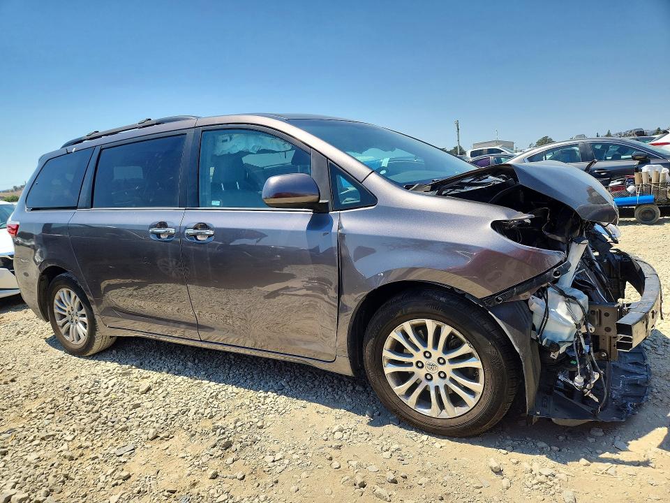 Aukcja sprzedaży 2015 Toyota Sienna, vin: 5TDYK3DC0FS608951, numer aukcji: 58098366