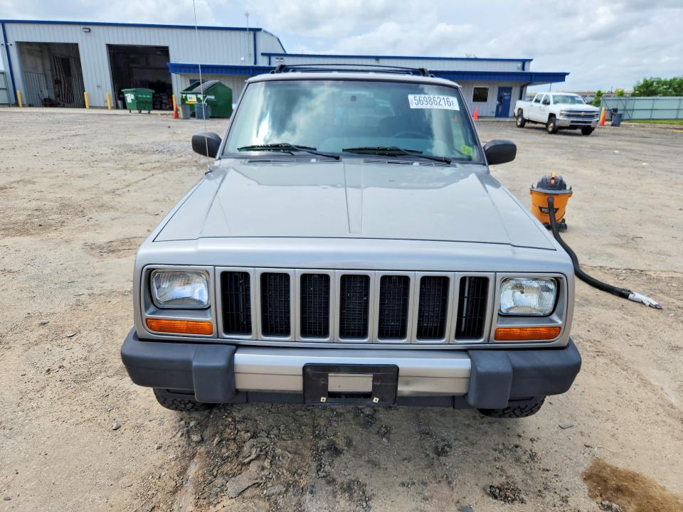 56986216 :رقم المزاد ، 1J4FF48S71L536184 vin ، 2001 Jeep Cherokee مزاد بيع