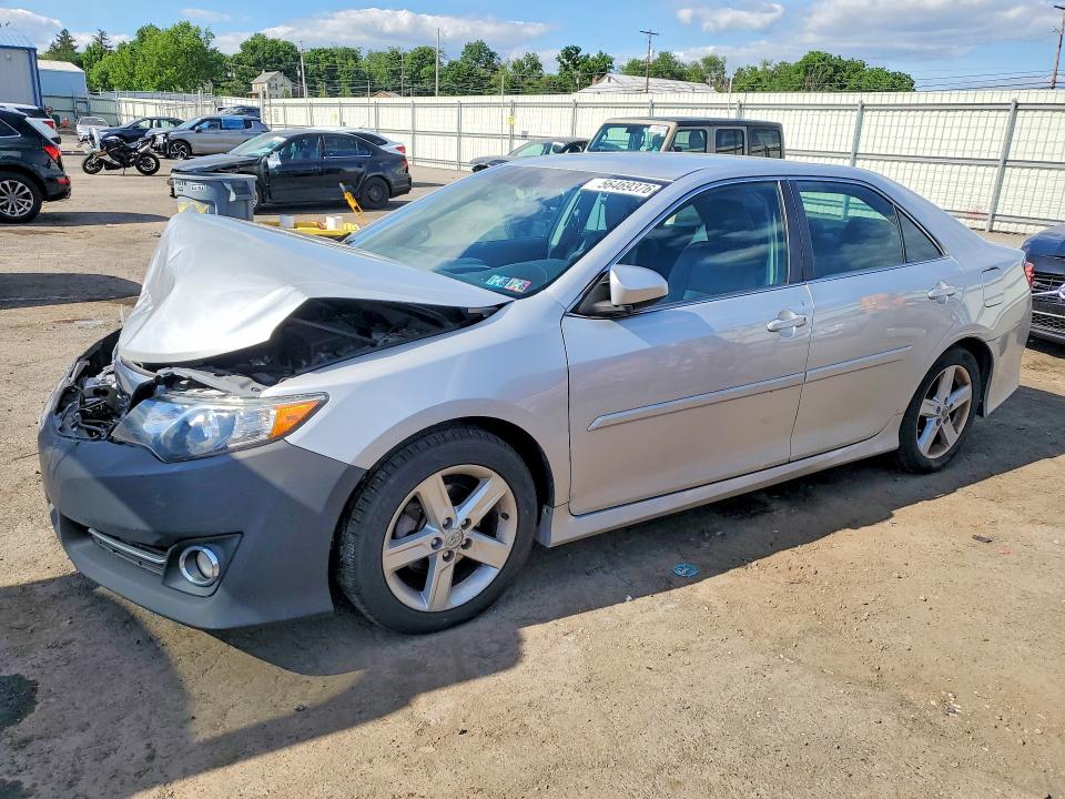 2014 Toyota Camry მანქანა იყიდება აუქციონზე, vin: 4T1BF1FK9EU364807, აუქციონის ნომერი: 56469376