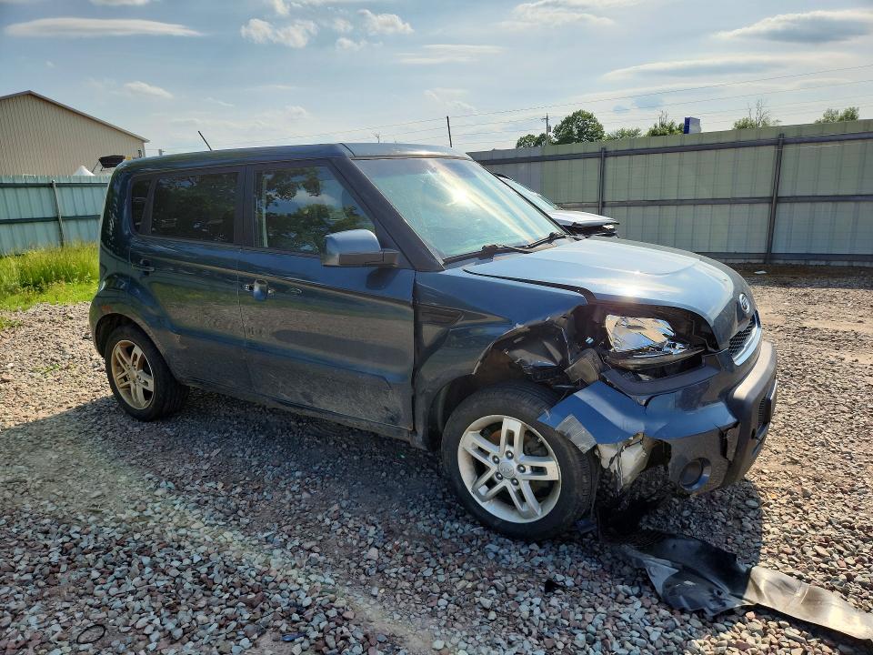 2011 Kia Soul მანქანა იყიდება აუქციონზე, vin: KNDJT2A26B7195703, აუქციონის ნომერი: 56589336