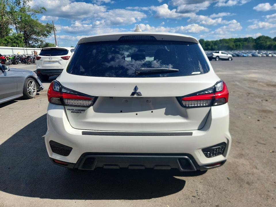 55405186 :رقم المزاد ، JA4AR3AU4LU001883 vin ، 2020 Mitsubishi Outlander Sport مزاد بيع