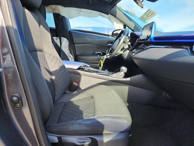 Продажа на аукционе авто 2021 Toyota C-hr, vin: NMTKHMBX2MR121245, номер лота: 55994186