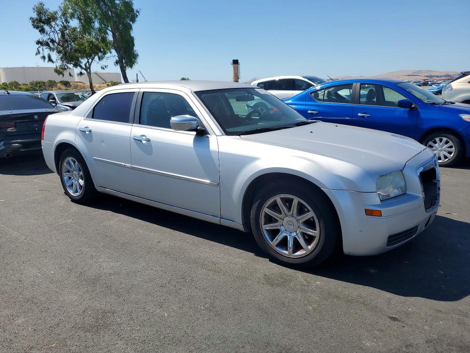 2008 Chrysler 300 მანქანა იყიდება აუქციონზე, vin: 2C3KA43R08H208253, აუქციონის ნომერი: 57423716