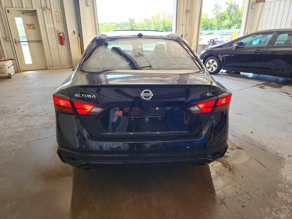 57518726 :رقم المزاد ، 1N4BL4EV4KC209180 vin ، 2019 Nissan Altima مزاد بيع