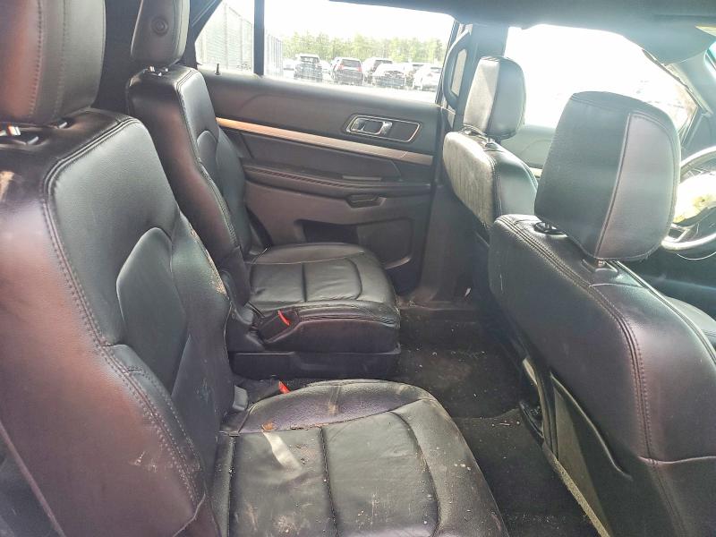 56517116 :رقم المزاد ، 1FM5K8D80JGA33034 vin ، 2018 Ford Explorer مزاد بيع