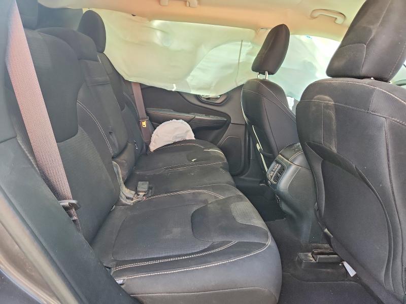 Продажа на аукционе авто 2015 Jeep Cherokee, vin: 1C4PJLCB8FW689835, номер лота: 56579976