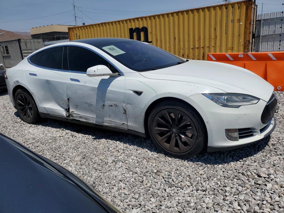 Продаж на аукціоні авто 2015 Tesla Model S, vin: 5YJSA1H22FF096628, номер лоту: 57766946
