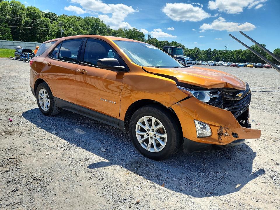 Auction sale of the 2018 Chevrolet Equinox, vin: 2GNAXHEV4J6107930, lot number: 57310906