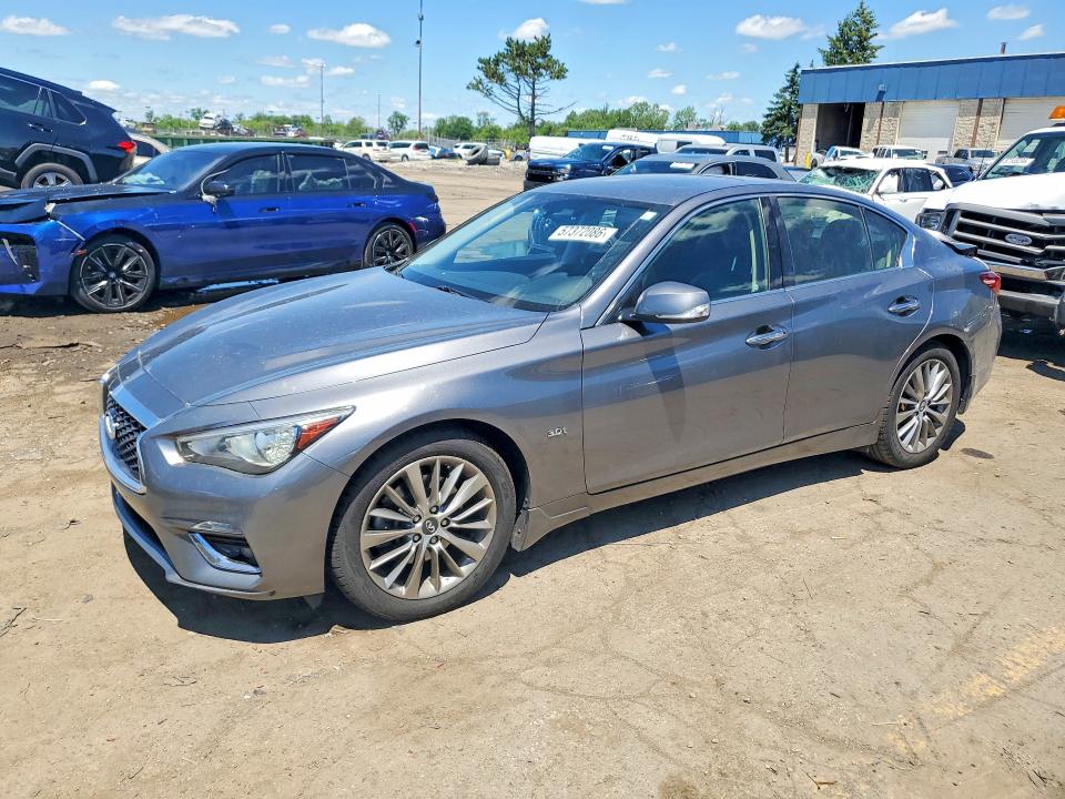 57372086 :رقم المزاد ، JN1EV7AR8JM442518 vin ، 2018 Infiniti Q50 مزاد بيع