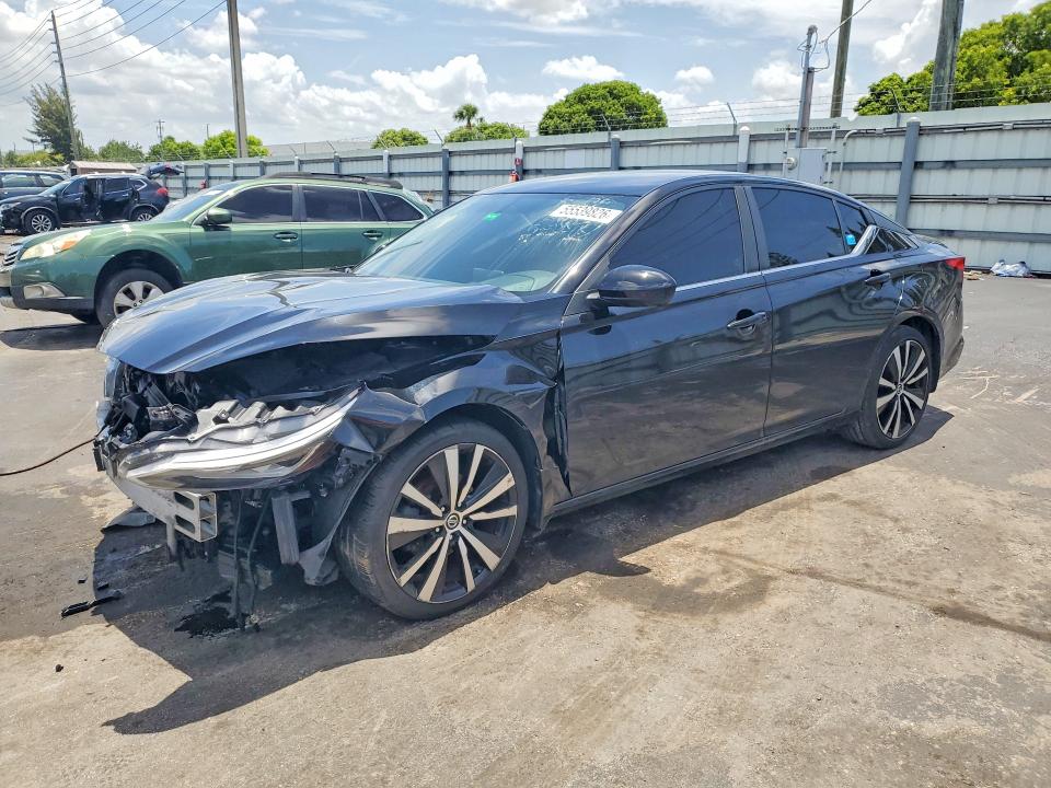 55539826 :رقم المزاد ، 1N4BL4CV0KC181364 vin ، 2019 Nissan Altima مزاد بيع