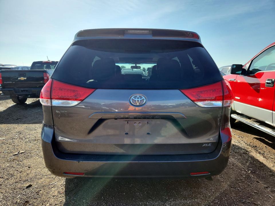 Продаж на аукціоні авто 2014 Toyota Sienna, vin: 5TDYK3DC7ES418398, номер лоту: 56758716