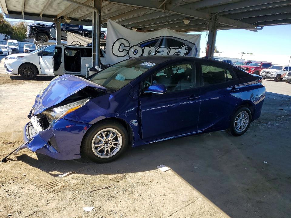 Продажа на аукционе авто 2018 Toyota Prius, vin: JTDKARFU4J3547647, номер лота: 57379726
