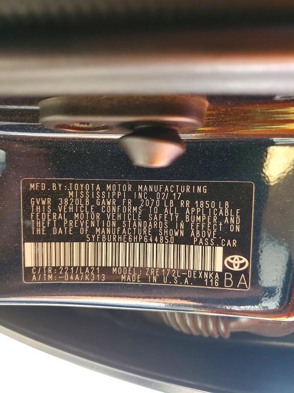 Продаж на аукціоні авто 2017 Toyota Corolla, vin: 5YFBURHE6HP644850, номер лоту: 57060186