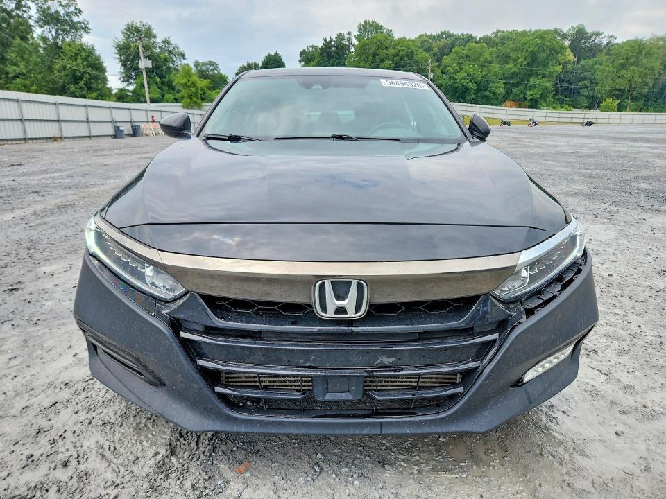 2020 Honda Accord მანქანა იყიდება აუქციონზე, vin: 1HGCV1F31LA156442, აუქციონის ნომერი: 58494926