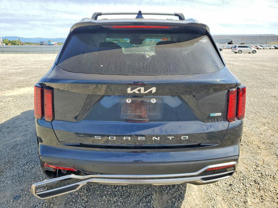 58833296 :رقم المزاد ، KNDRG4LGXN5072384 vin ، 2022 Kia Sorento مزاد بيع