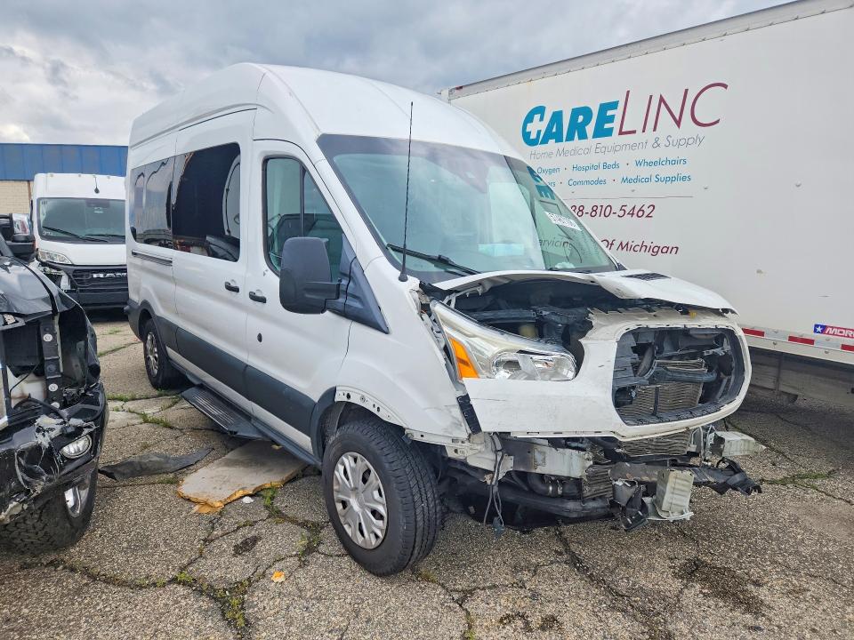 Продажа на аукционе авто 2017 Ford Transit, vin: 1FBZX2XG2HKA40182, номер лота: 57467106