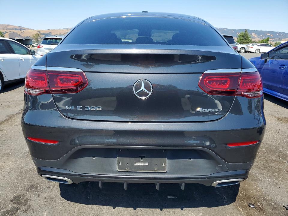 58097396 :رقم المزاد ، W1N0J8EB8MF949412 vin ، 2021 Mercedes-benz Glc Coupe مزاد بيع