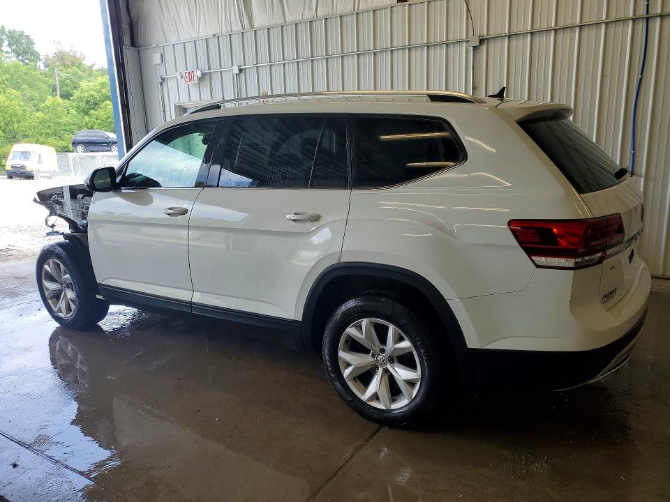 59032176 :رقم المزاد ، 1V2LR2CAXJC579712 vin ، 2018 Volkswagen Atlas مزاد بيع