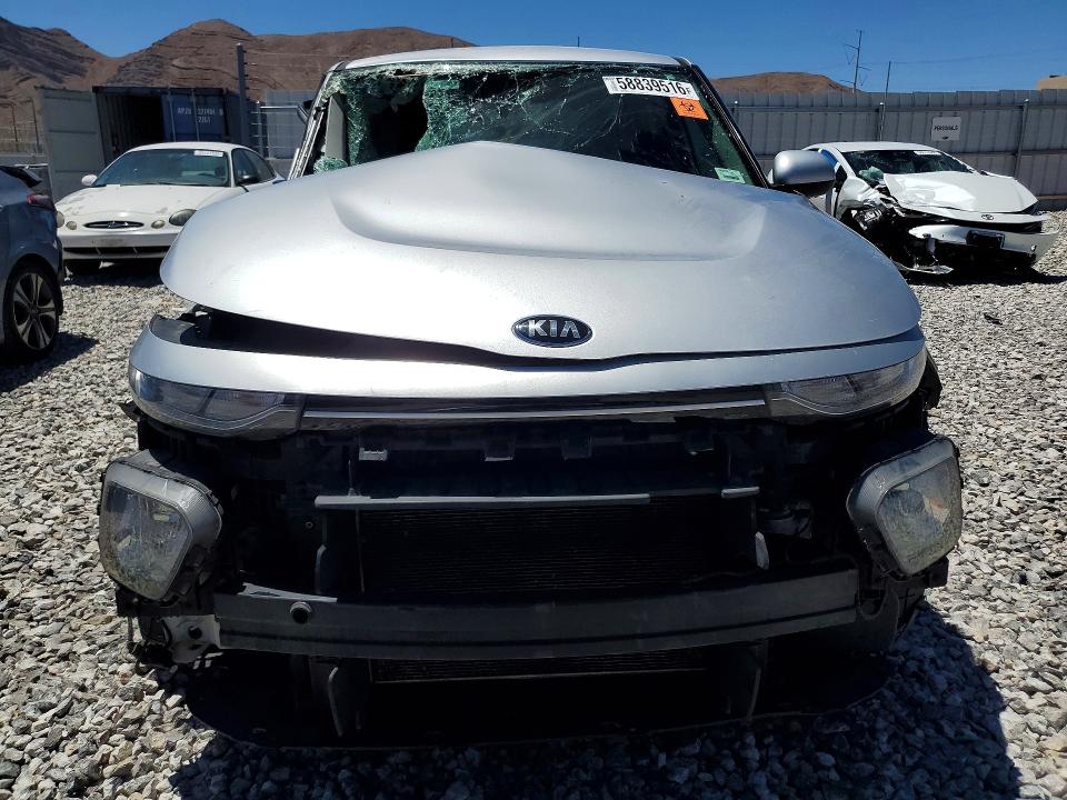 58839516 :رقم المزاد ، KNDJ23AU5M7779507 vin ، 2021 Kia Soul مزاد بيع