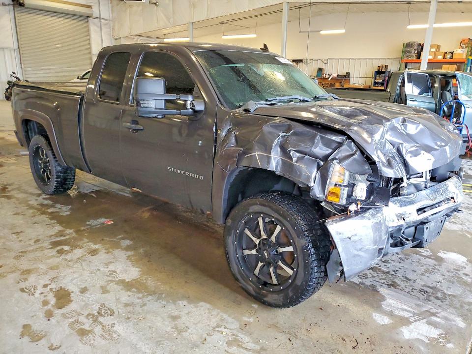 2011 Chevrolet Silverado მანქანა იყიდება აუქციონზე, vin: 1GCRKSE35BZ151382, აუქციონის ნომერი: 58382746
