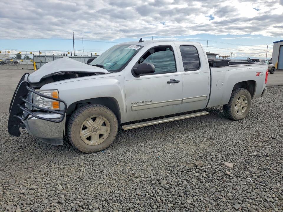 Продаж на аукціоні авто 2013 Chevrolet Silverado, vin: 1GCRKSE78DZ135361, номер лоту: 56027306