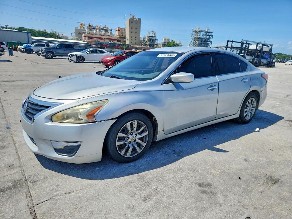 Auction sale of the 2015 Nissan Altima, vin: 1N4AL3AP2FN882847, lot number: 58621336