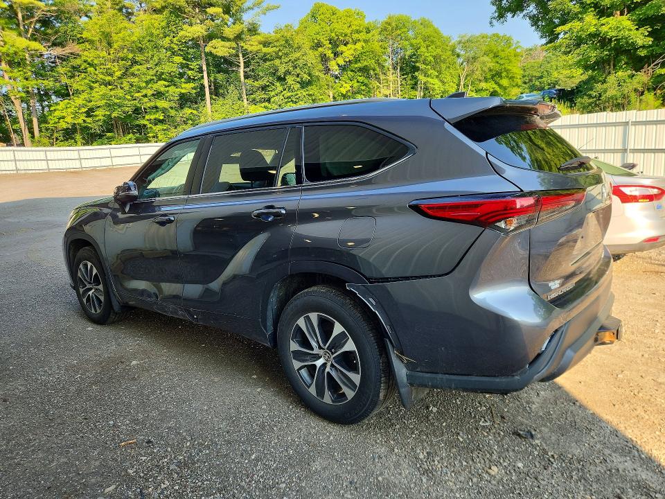 58587676 :رقم المزاد ، 5TDHZRBH5LS028829 vin ، 2020 Toyota Highlander مزاد بيع