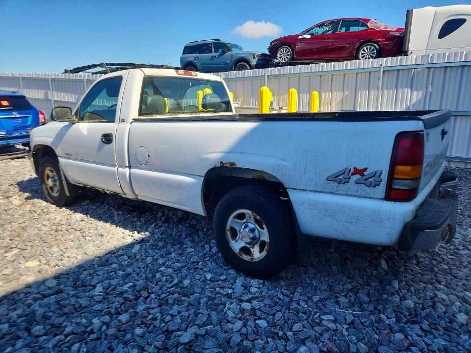 Продаж на аукціоні авто 2000 Chevrolet Silverado, vin: 1GCEK14T5YE330905, номер лоту: 57607596
