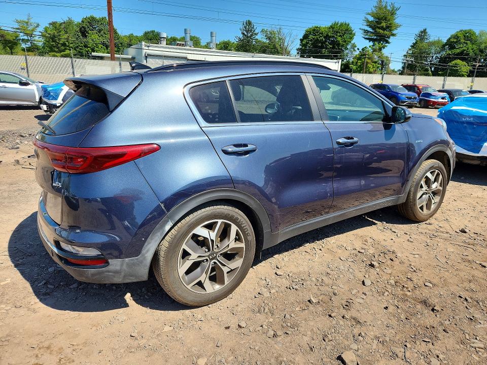 Продажа на аукционе авто 2022 Kia Sportage, vin: KNDPNCAC3N7964178, номер лота: 55072056