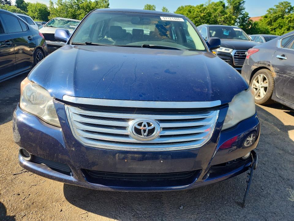 57121466 :رقم المزاد ، 4T1BK36B78U295997 vin ، 2008 Toyota Avalon مزاد بيع