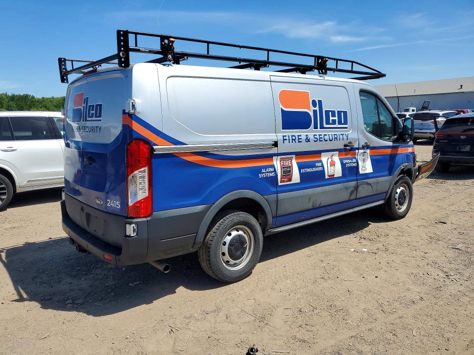 55495336 :رقم المزاد ، 1FTBR1Y87RKB15517 vin ، 2024 Ford Transit مزاد بيع
