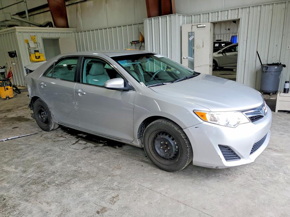 2013 Toyota Camry მანქანა იყიდება აუქციონზე, vin: 4T4BF1FKXDR310632, აუქციონის ნომერი: 58615456