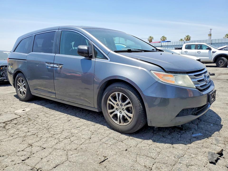 56370886 :رقم المزاد ، 5FNRL5H62CB101566 vin ، 2012 Honda Odyssey مزاد بيع