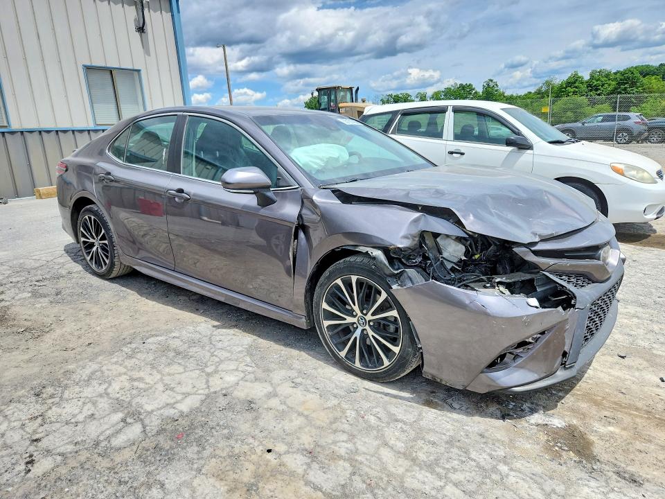 Aukcja sprzedaży 2018 Toyota Camry, vin: 4T1B11HK0JU657596, numer aukcji: 55161436