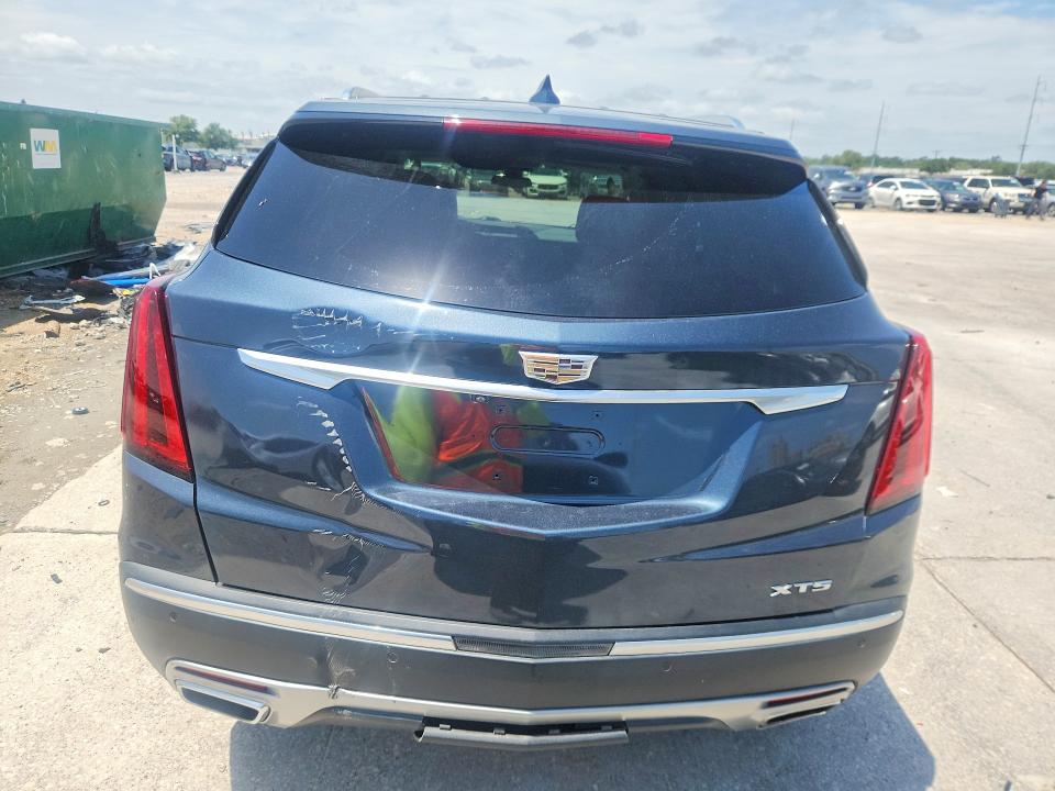 56093876 :رقم المزاد ، 1GYKNCR45LZ197260 vin ، 2020 Cadillac Xt5 مزاد بيع