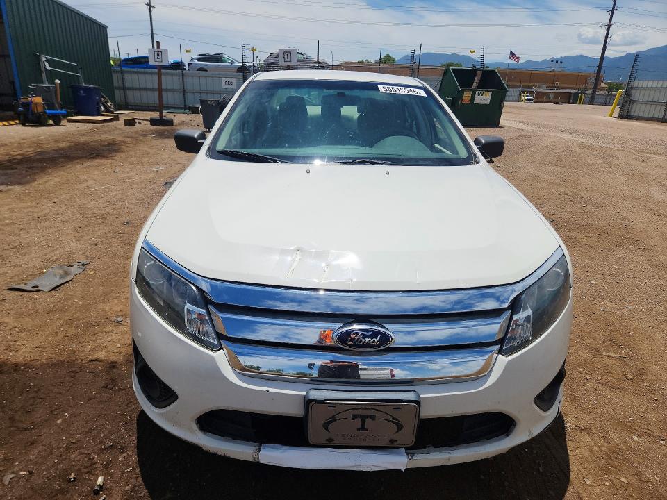 56515546 :رقم المزاد ، 3FAHP0GA2CR275117 vin ، 2012 Ford Fusion مزاد بيع